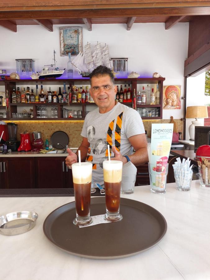 Plaisir Rooms Makriammos Bagian luar foto